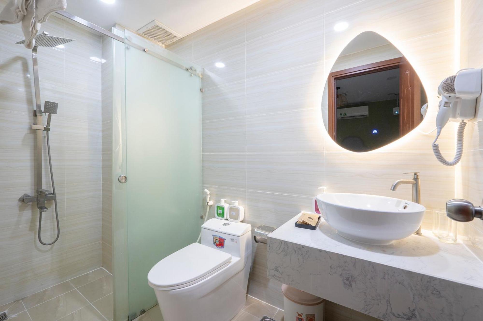 Amila Nguyen Hue Hotel By Sazi Ho Chi Minh City Bagian luar foto